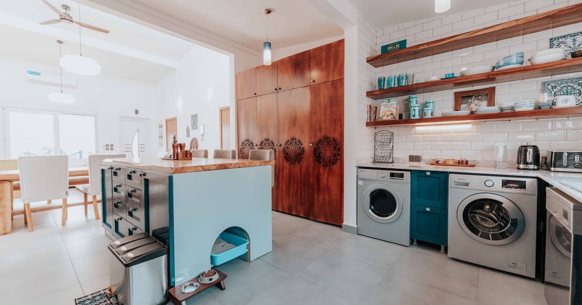 Laundry Room Ideas, layouts for small space